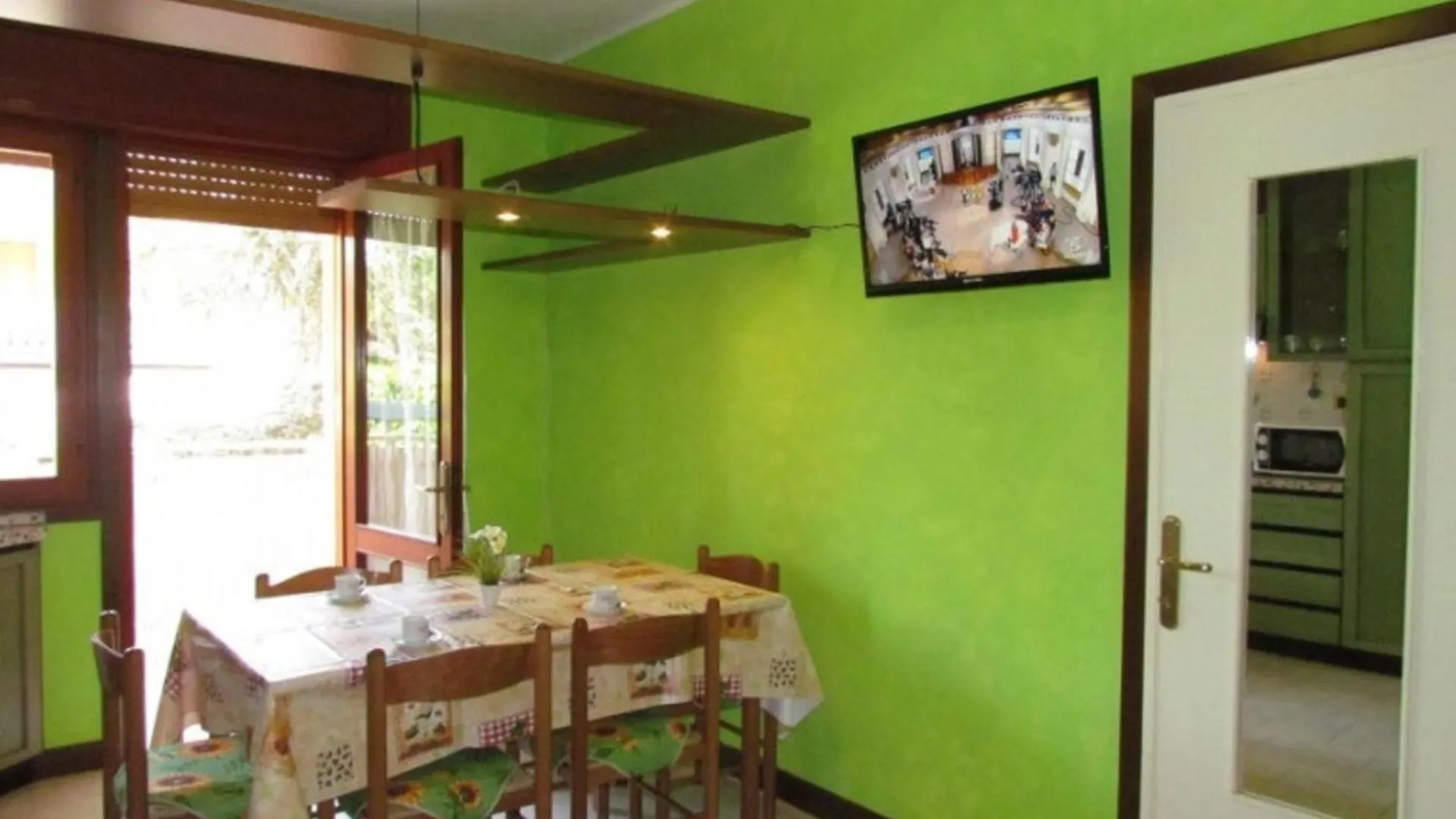 Furnished Apartment Near The Beach 比比翁 意大利